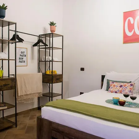 Cacio E Pepe Flats 1 & 2 * ローマ